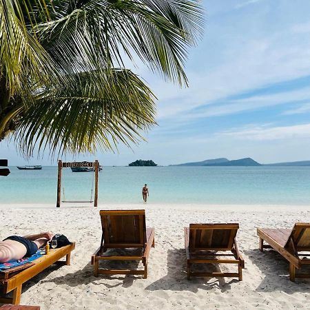 Funky Beach Hostel Sihanoukville Buitenkant foto