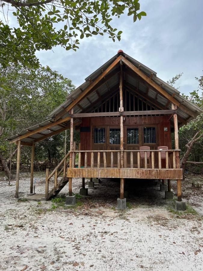 Funky Beach Hostel Sihanoukville Buitenkant foto